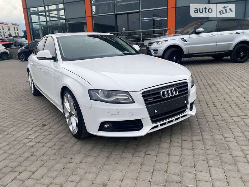 Седан Audi A4 2009 в Львове