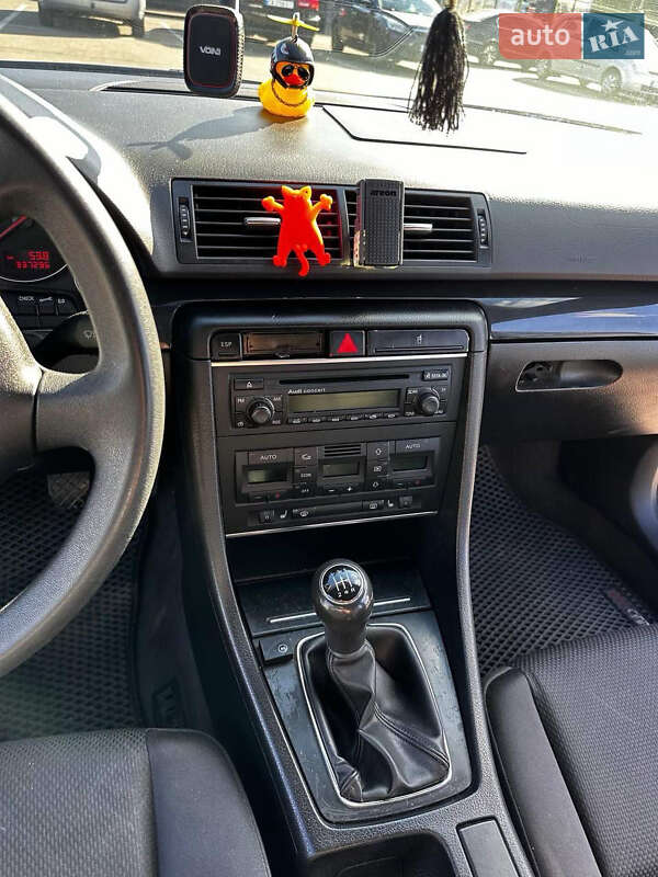 Седан Audi A4 2000 в Черкассах