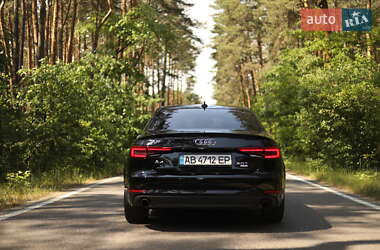 Седан Audi A4 2017 в 