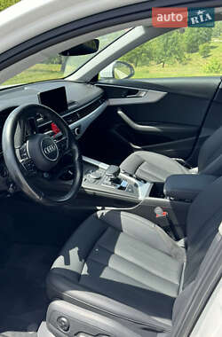 Седан Audi A4 2016 в 