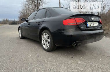 Седан Audi A4 2009 в Кривом Роге