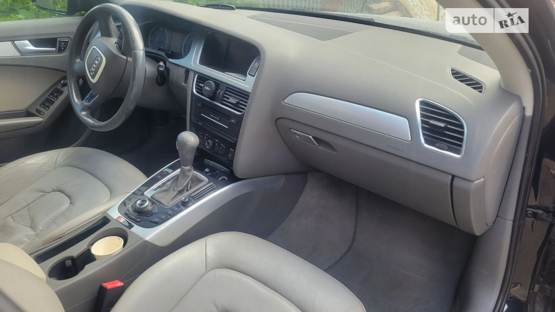 2011 Audi A4 - мініатюра 9