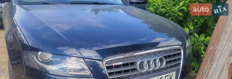 Универсал Audi A4 2011 в Тысменице