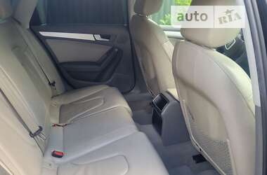Универсал Audi A4 2011 в Тысменице