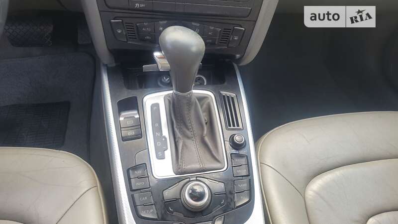 Универсал Audi A4 2011 в Тысменице