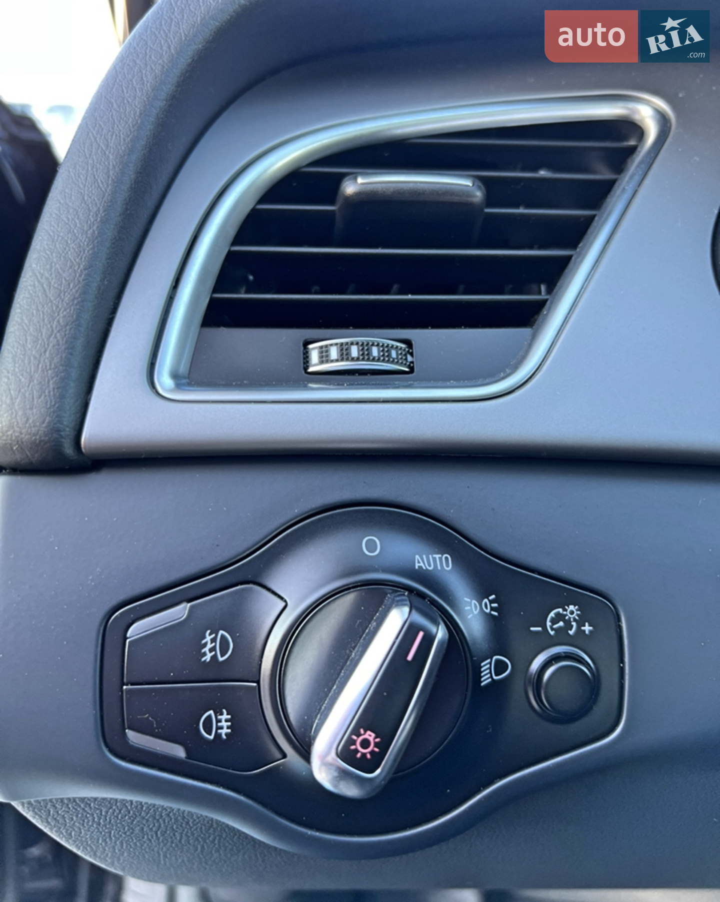 2013 Audi A4 - мініатюра 52