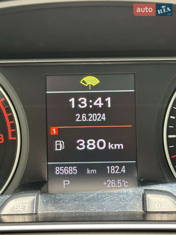 Седан Audi A4 2012 в Києві