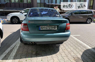Седан Audi A4 1999 в Києві
