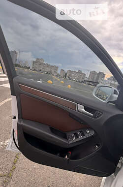 Седан Audi A4 2013 в Киеве
