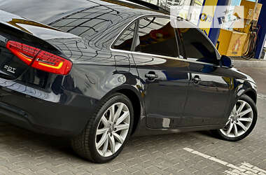 Audi A4 2012