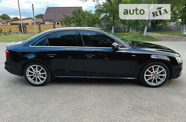 Седан Audi A4 2015 в Одесі