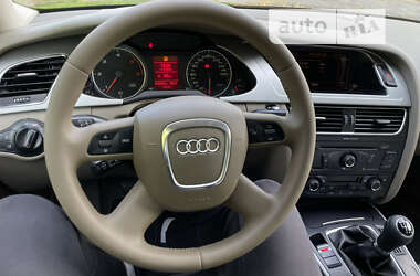 Седан Audi A4 2008 в Рівному