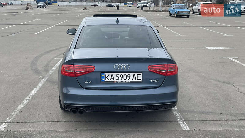 Седан Audi A4 2015 в Киеве