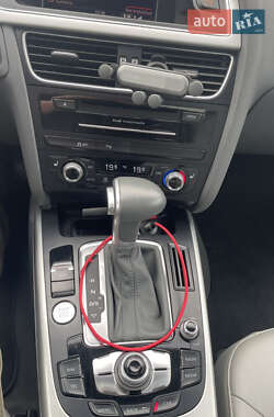 Седан Audi A4 2015 в Киеве