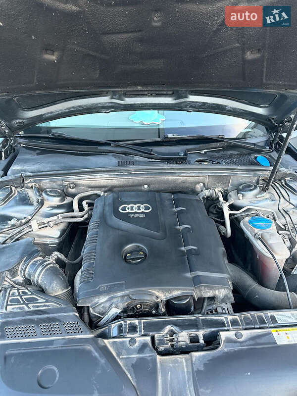 Седан Audi A4 2013 в Чорткові