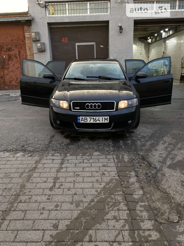 Седан Audi A4 2004 в Вінниці