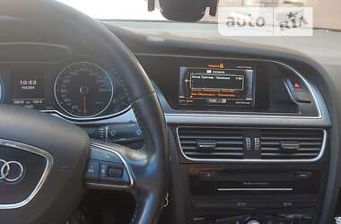 Седан Audi A4 2014 в Ивано-Франковске