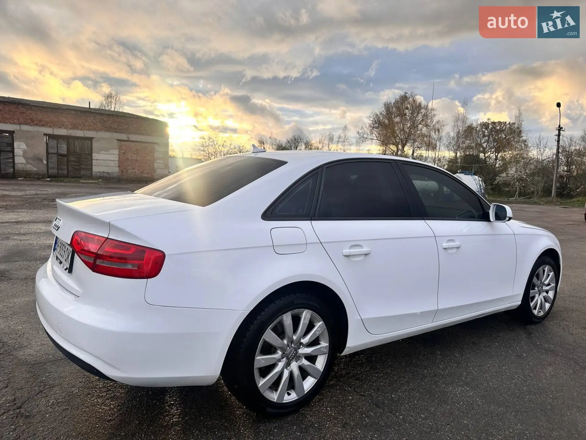 2012 Audi A4 - мініатюра 3