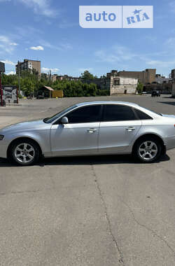 Седан Audi A4 2009 в Кривому Розі