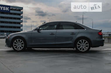 Седан Audi A4 2012 в Києві