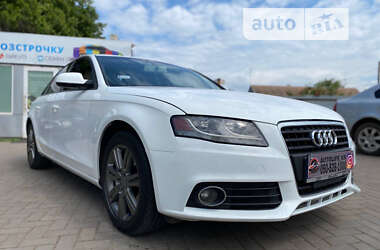 Седан Audi A4 2011 в Кривому Розі