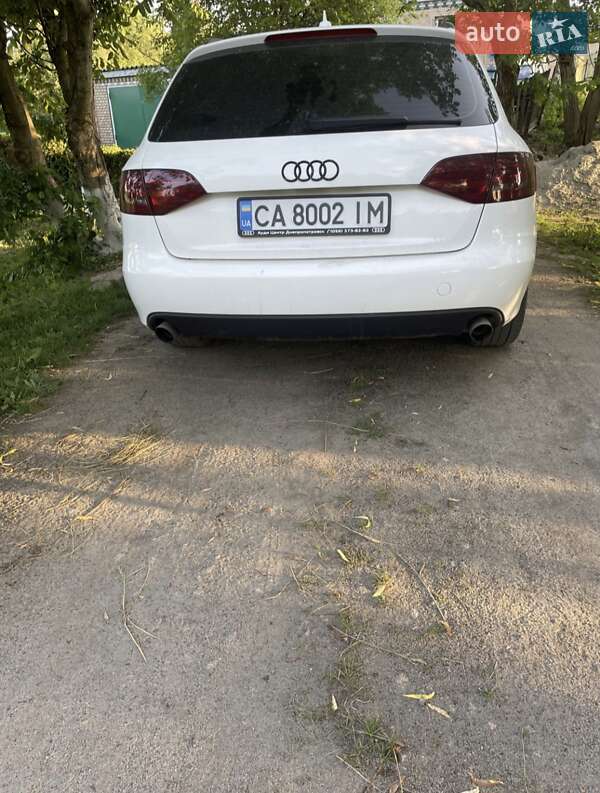 Универсал Audi A4 2009 в Лысянке