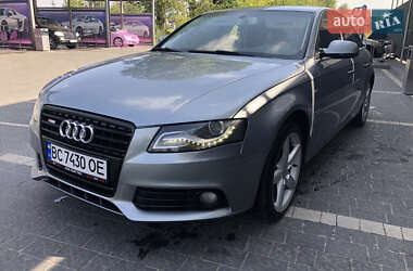 Седан Audi A4 2011 в Самборі