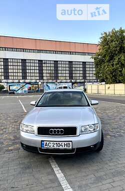 Седан Audi A4 2001 в Луцке