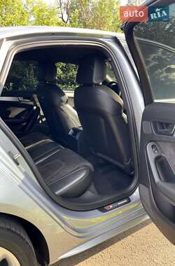 Седан Audi A4 2011 в 