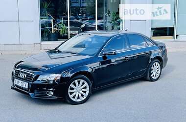 Седан Audi A4 2011 в Киеве