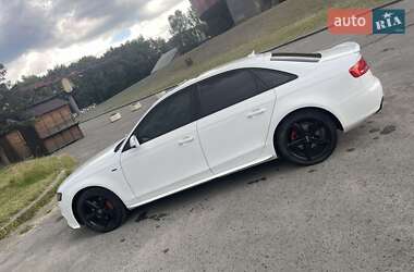 Седан Audi A4 2012 в Киеве