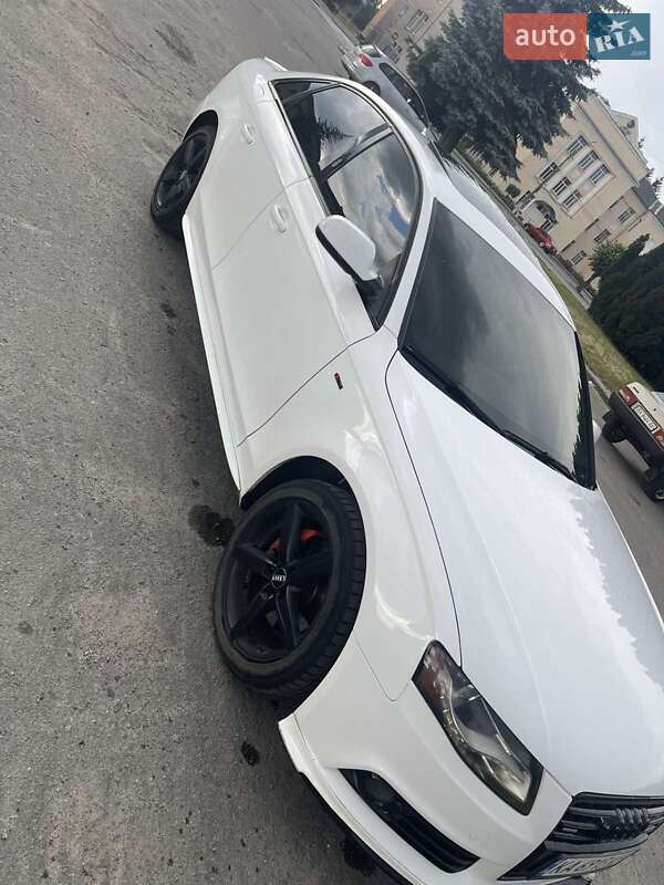 Седан Audi A4 2012 в Киеве фото 11 Седан Audi A4 2012 в Киеве