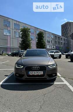 Универсал Audi A4 2014 в Киеве