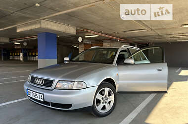 Универсал Audi A4 1998 в Киеве