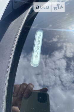 Седан Audi A4 2022 в 