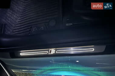 Седан Audi A4 2016 в Дніпрі
