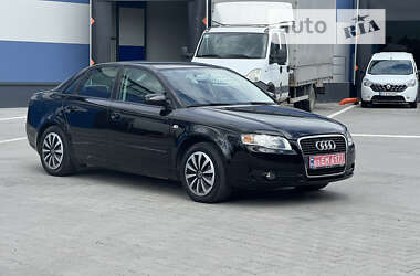 Седан Audi A4 2006 в Ровно