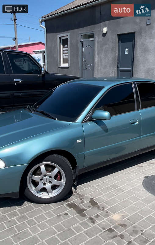 Седан Audi A4 1999 в Рогатине