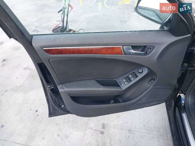 Седан Audi A4 2011 в Умани