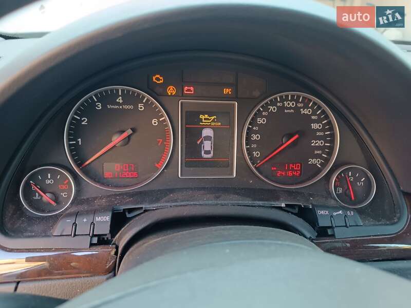 Седан Audi A4 2002 в Прилуках