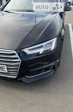 Седан Audi A4 2016 в 