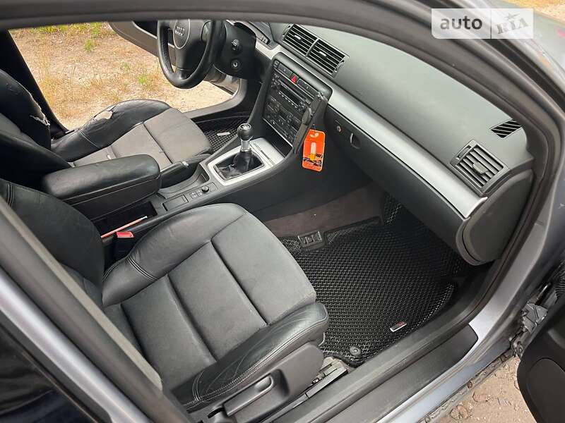 Универсал Audi A4 2002 в Обухове