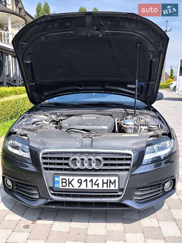 Універсал Audi A4 2011 в Сарнах