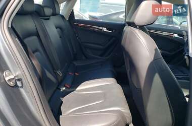 Седан Audi A4 2012 в 