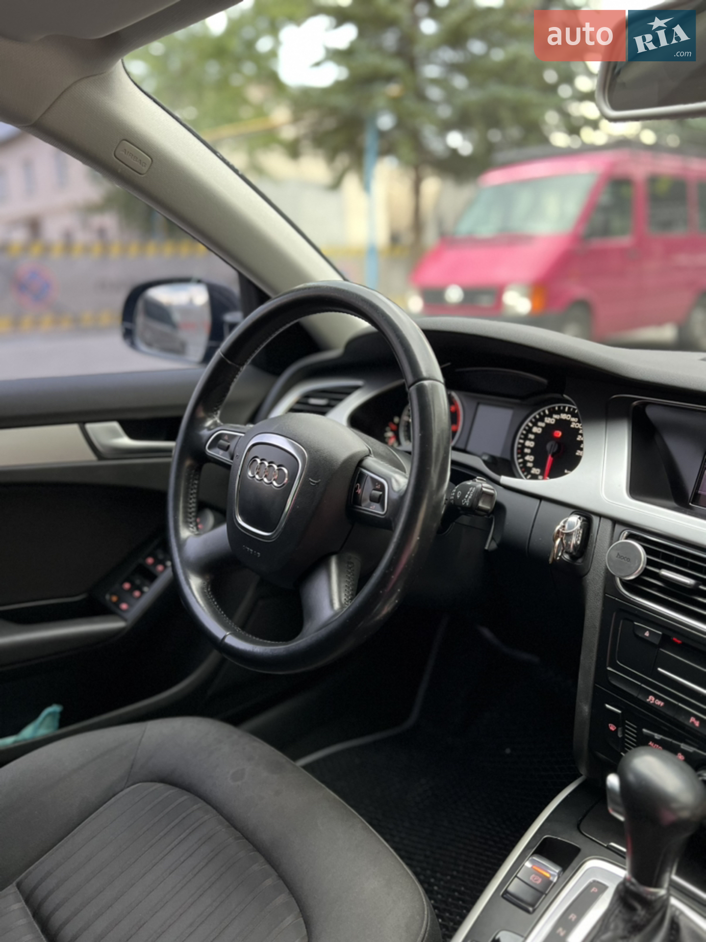 2011 Audi A4 - мініатюра 16