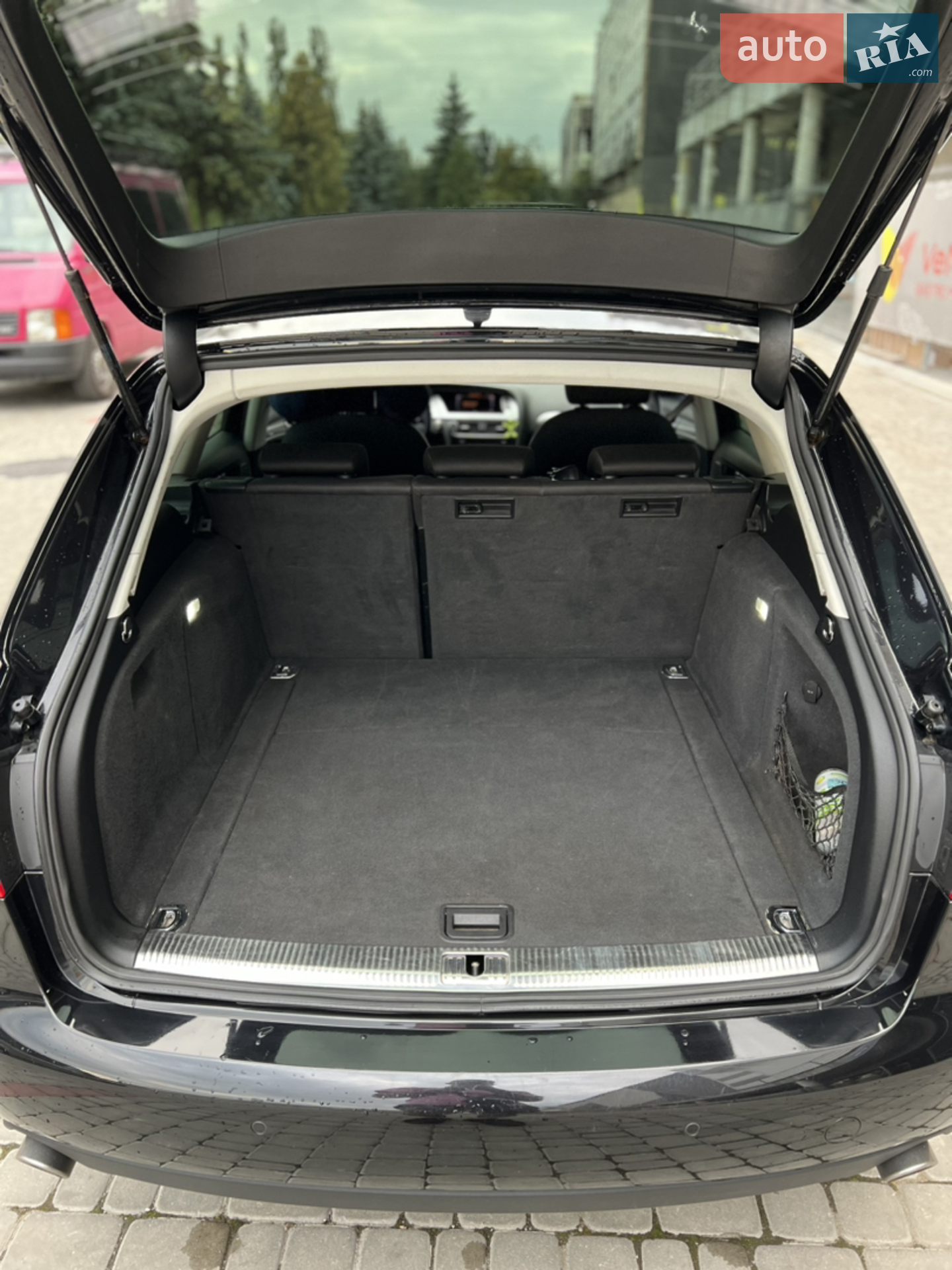 2011 Audi A4 - мініатюра 19