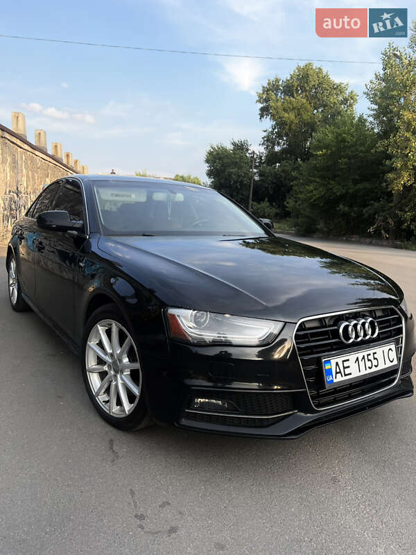 Audi A4 2014