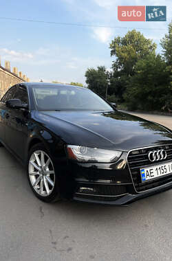 Седан Audi A4 2014 в 