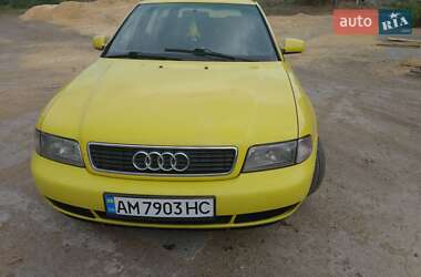 Універсал Audi A4 1998 в Звягелі