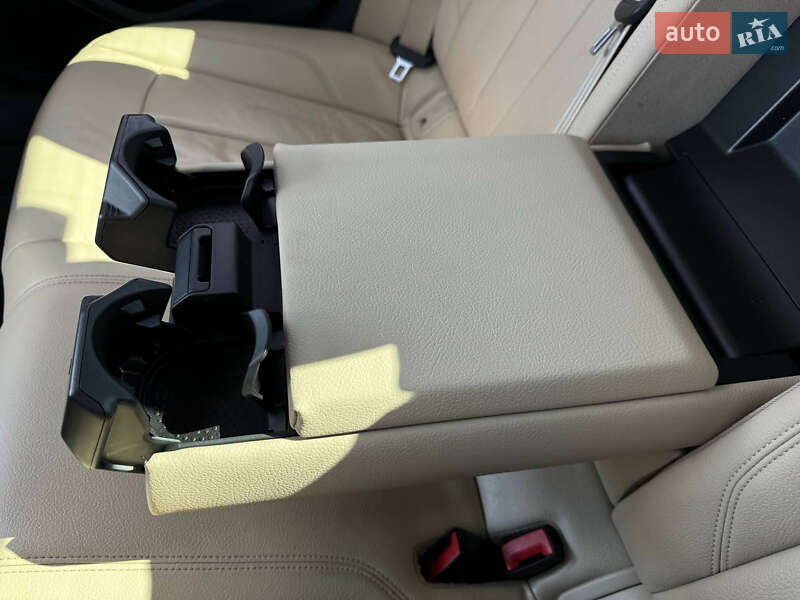 Седан Audi A4 2018 в Кривом Роге